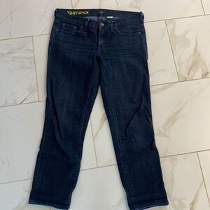 J Crew Sz 28 dark wash toothpick cropped jeans